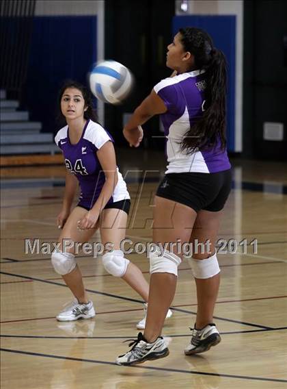 Thumbnail 1 in Hoover @ Burbank photogallery.