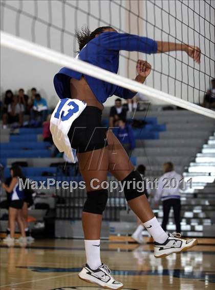 Thumbnail 1 in Hoover @ Burbank photogallery.