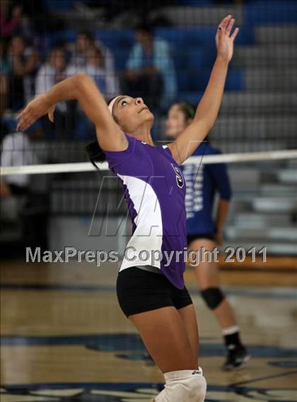 Thumbnail 2 in Hoover @ Burbank photogallery.
