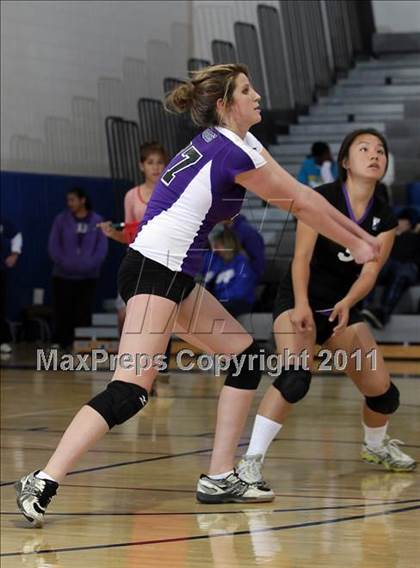 Thumbnail 3 in Hoover @ Burbank photogallery.