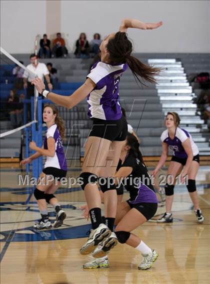 Thumbnail 2 in Hoover @ Burbank photogallery.