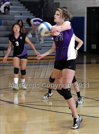 Thumbnail 3 in Hoover @ Burbank photogallery.