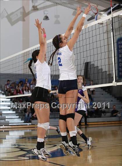 Thumbnail 2 in Hoover @ Burbank photogallery.