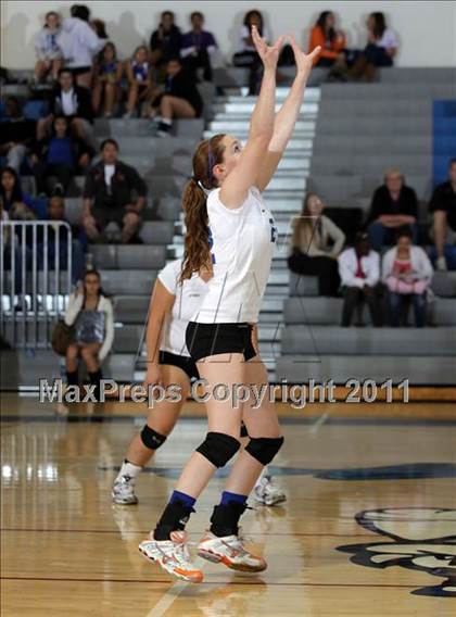 Thumbnail 1 in Hoover @ Burbank photogallery.