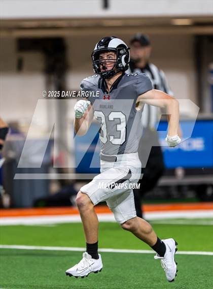 Thumbnail 3 in Highland vs. Sports Leadership & Management photogallery.