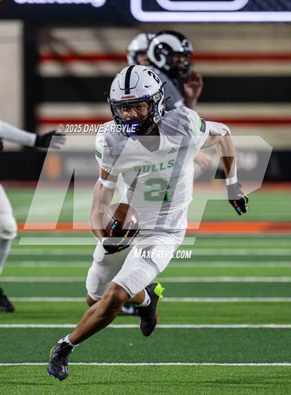 Thumbnail 1 in Highland vs. Sports Leadership & Management photogallery.