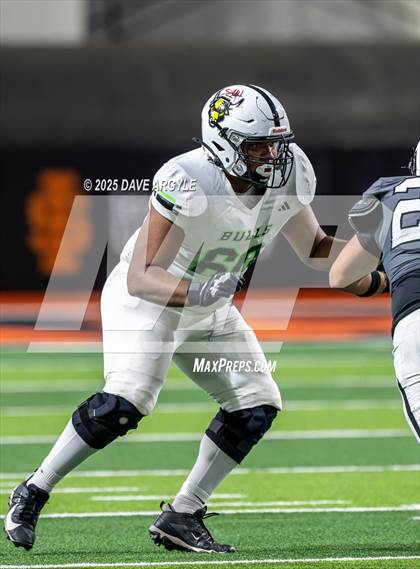Thumbnail 2 in Highland vs. Sports Leadership & Management photogallery.