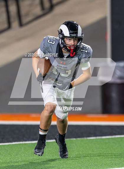 Thumbnail 1 in Highland vs. Sports Leadership & Management photogallery.