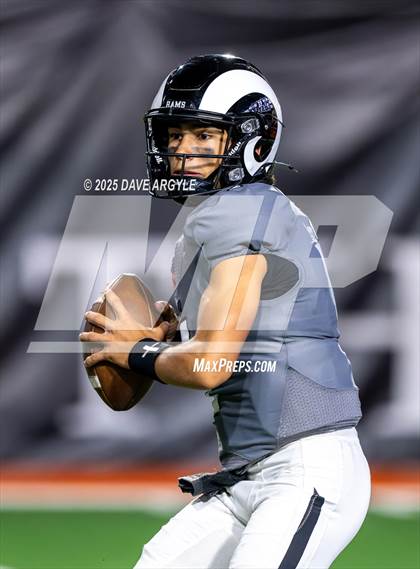 Thumbnail 3 in Highland vs. Sports Leadership & Management photogallery.