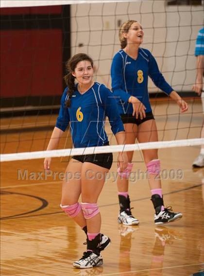 Thumbnail 2 in Amarillo @ Alamo Heights (Pearland Volleyball Classic) photogallery.