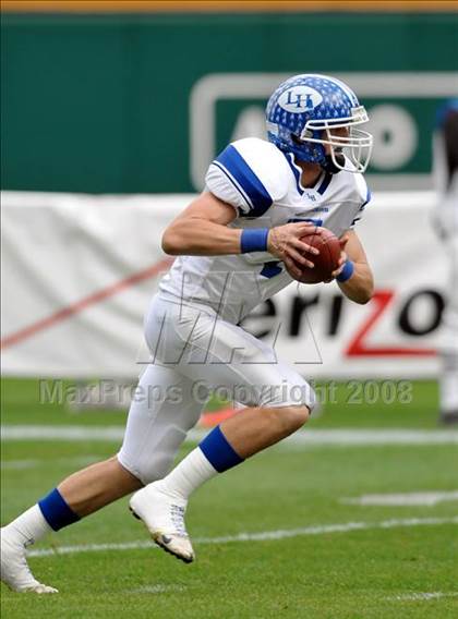 Thumbnail 2 in La Habra vs. Tustin (CIF SS Southwest Final) photogallery.
