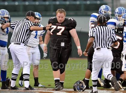 Thumbnail 3 in La Habra vs. Tustin (CIF SS Southwest Final) photogallery.