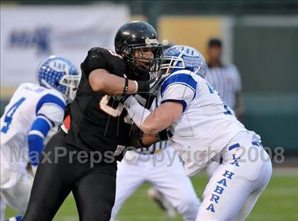 Thumbnail 3 in La Habra vs. Tustin (CIF SS Southwest Final) photogallery.