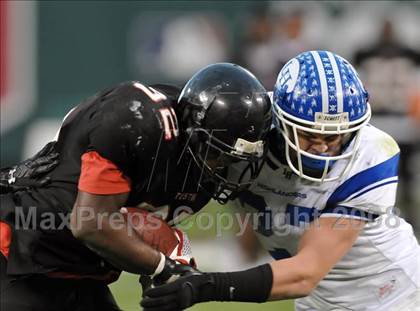 Thumbnail 3 in La Habra vs. Tustin (CIF SS Southwest Final) photogallery.