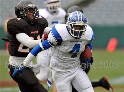 Thumbnail 2 in La Habra vs. Tustin (CIF SS Southwest Final) photogallery.