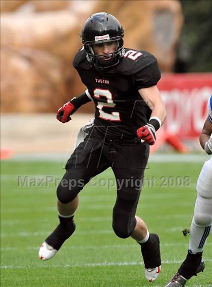 Thumbnail 2 in La Habra vs. Tustin (CIF SS Southwest Final) photogallery.
