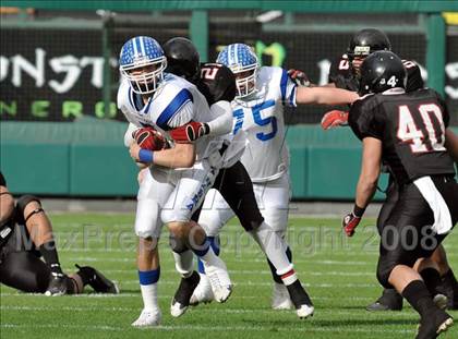 Thumbnail 1 in La Habra vs. Tustin (CIF SS Southwest Final) photogallery.