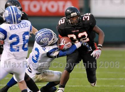 Thumbnail 3 in La Habra vs. Tustin (CIF SS Southwest Final) photogallery.