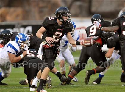 Thumbnail 1 in La Habra vs. Tustin (CIF SS Southwest Final) photogallery.