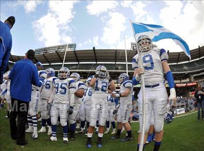 Thumbnail 2 in La Habra vs. Tustin (CIF SS Southwest Final) photogallery.