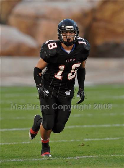 Thumbnail 3 in La Habra vs. Tustin (CIF SS Southwest Final) photogallery.
