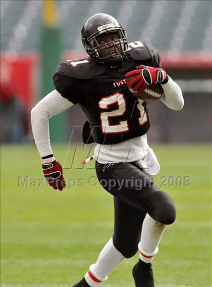 Thumbnail 1 in La Habra vs. Tustin (CIF SS Southwest Final) photogallery.