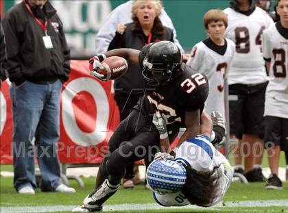 Thumbnail 3 in La Habra vs. Tustin (CIF SS Southwest Final) photogallery.