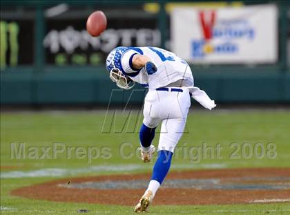Thumbnail 2 in La Habra vs. Tustin (CIF SS Southwest Final) photogallery.