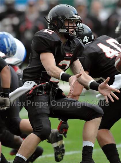 Thumbnail 3 in La Habra vs. Tustin (CIF SS Southwest Final) photogallery.