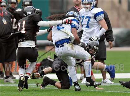Thumbnail 3 in La Habra vs. Tustin (CIF SS Southwest Final) photogallery.