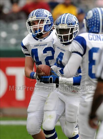 Thumbnail 3 in La Habra vs. Tustin (CIF SS Southwest Final) photogallery.