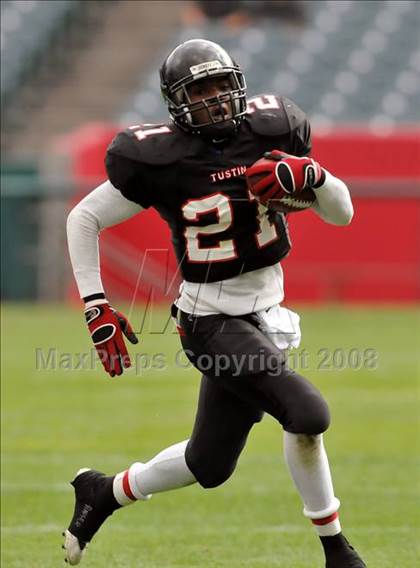 Thumbnail 1 in La Habra vs. Tustin (CIF SS Southwest Final) photogallery.