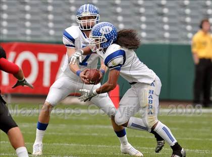 Thumbnail 1 in La Habra vs. Tustin (CIF SS Southwest Final) photogallery.