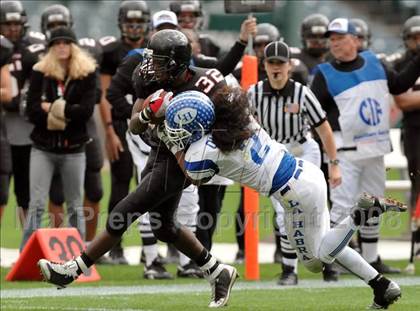 Thumbnail 3 in La Habra vs. Tustin (CIF SS Southwest Final) photogallery.