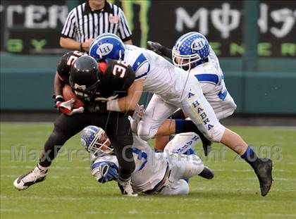 Thumbnail 3 in La Habra vs. Tustin (CIF SS Southwest Final) photogallery.