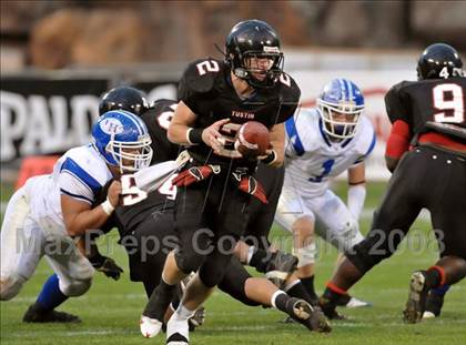 Thumbnail 3 in La Habra vs. Tustin (CIF SS Southwest Final) photogallery.