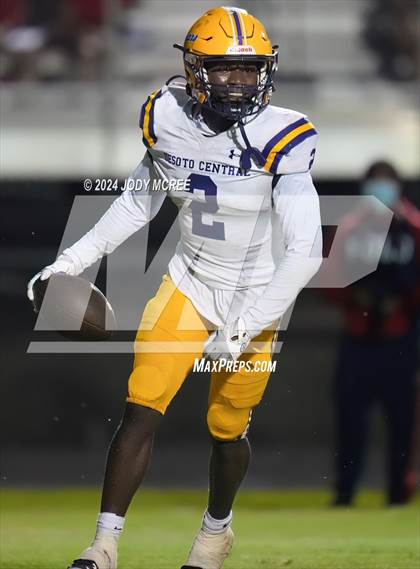 Thumbnail 3 in DeSoto Central @ Lake Cormorant photogallery.