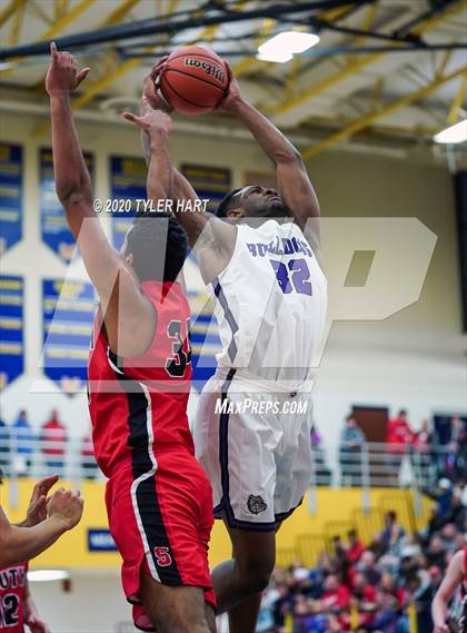 Thumbnail 2 in Terre Haute South Vigo vs. Brownsburg (IHSAA 4A Sectional Semifinal) photogallery.