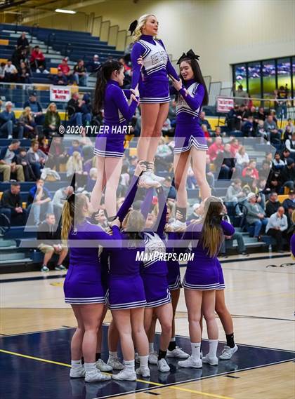 Thumbnail 3 in Terre Haute South Vigo vs. Brownsburg (IHSAA 4A Sectional Semifinal) photogallery.