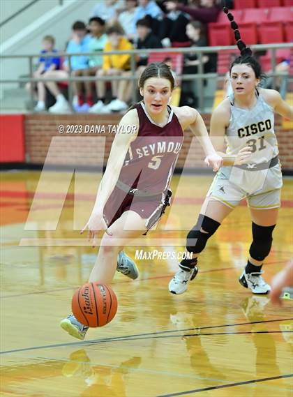 Thumbnail 2 in Cisco vs. Seymour (2A Region II Bi-District) photogallery.