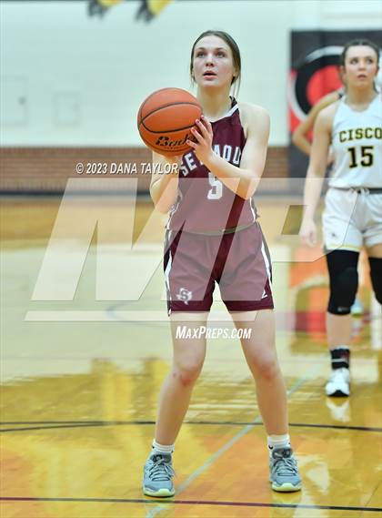 Thumbnail 3 in Cisco vs. Seymour (2A Region II Bi-District) photogallery.