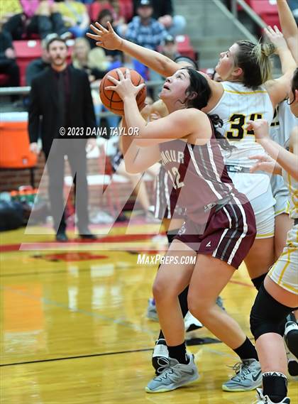 Thumbnail 1 in Cisco vs. Seymour (2A Region II Bi-District) photogallery.