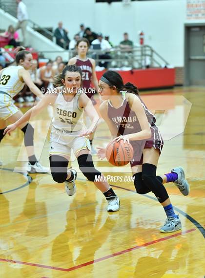 Thumbnail 3 in Cisco vs. Seymour (2A Region II Bi-District) photogallery.