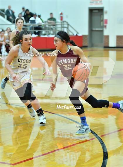 Thumbnail 2 in Cisco vs. Seymour (2A Region II Bi-District) photogallery.