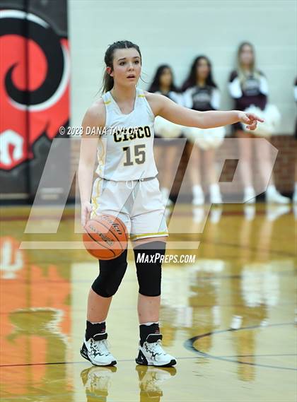 Thumbnail 1 in Cisco vs. Seymour (2A Region II Bi-District) photogallery.