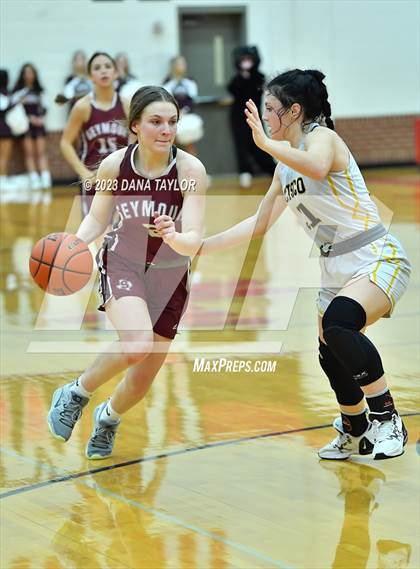 Thumbnail 2 in Cisco vs. Seymour (2A Region II Bi-District) photogallery.