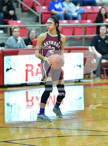 Thumbnail 2 in Cisco vs. Seymour (2A Region II Bi-District) photogallery.
