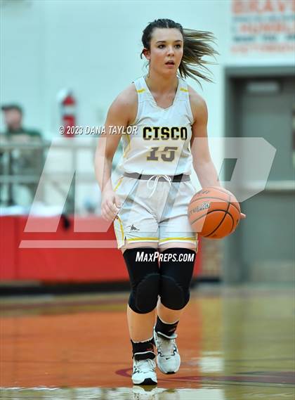 Thumbnail 2 in Cisco vs. Seymour (2A Region II Bi-District) photogallery.