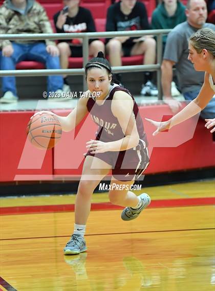 Thumbnail 2 in Cisco vs. Seymour (2A Region II Bi-District) photogallery.