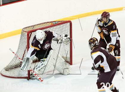 Thumbnail 3 in Chaminade vs DeSmet Jesuit (Challenge Cup Semifinal) photogallery.